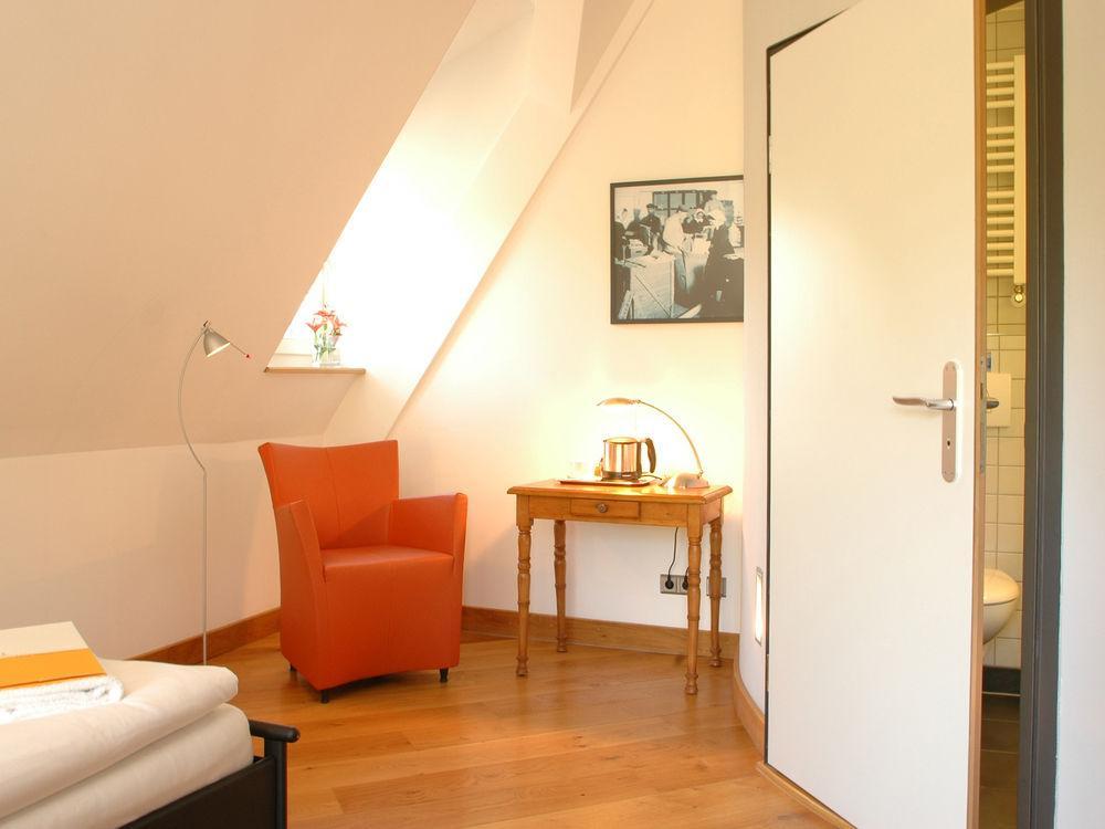 Hotel Mutterhaus Duesseldorf Exteriör bild