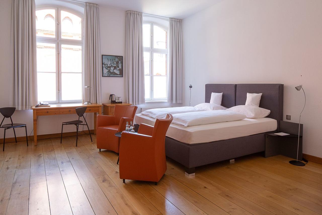 Hotel Mutterhaus Duesseldorf Exteriör bild
